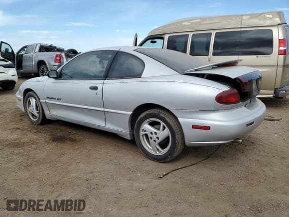 ✅ 2000 Pontiac Sunfire • VIN: 1G2JD12T1Y7118670 • Lot: 90047665. Listed on Copart with 143,666 mi. Free auction sales archive from the USA and detailed vehicle history report at DreamBid. Image 2.