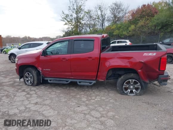 ✅ 2017 Chevrolet Colorado 4WD Z71 • VIN: 1GCGTDEN2H1268619 • Lot: 43586157. Listed on IAAI with 127,180 mi. Free auction sales archive from the USA and detailed vehicle history report at DreamBid. Image 15.
