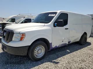 ✅ 2019 Nissan NV Cargo S • VIN: 1N6BF0KY0KN809558 • Lot: 68562785. Wystawiony na Copart z przebiegiem 68 452 mil. Bezpłatny archiwum sprzedaży aukcyjnych z USA i szczegółowy raport historii pojazdu na DreamBid. Zdjęcie 1.