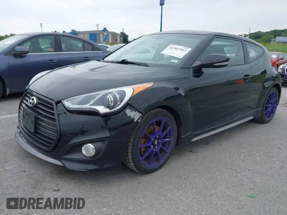 2013 Hyundai Veloster Turbo с VIN KMHTC6AE9DU097968, выставлен на аукционе IAAI как лот 42307943 с пробегом 141 216 миль миль и . История ставок и продаж доступна на DreamBid. Изображение 2.