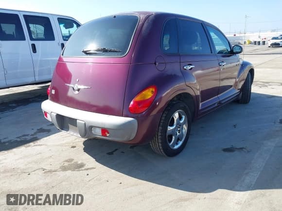✅ 2001 Chrysler PT Cruiser • VIN: 3C8FY4BB61T615678 • Лот: 43654440. Опубликован ранее на IAAI с пробегом 100 883 миль. Бесплатный доступ к архиву аукционных продаж из США и подробный отчёт об истории автомобиля на DreamBid. Изображение 6.