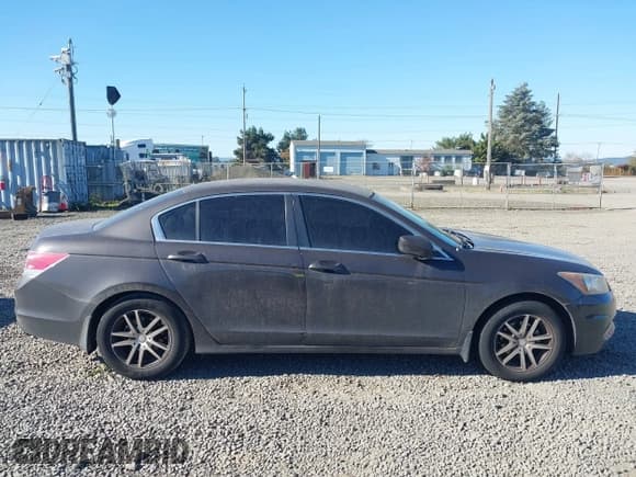 ✅ 2012 Honda Accord LX • VIN: 1HGCP2F38CA131263 • Lot: 43397606. Listed on IAAI with 172,990 mi. Free auction sales archive from the USA and detailed vehicle history report at DreamBid. Image 13.