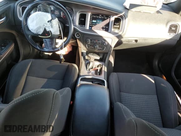 ✅ 2021 Dodge Charger R/T • VIN: 2C3CDXCT4MH521955 • Лот: 92662825. Опубликован ранее на Copart с пробегом 79 126 миль. Бесплатный доступ к архиву аукционных продаж из США и подробный отчёт об истории автомобиля на DreamBid. Изображение 8.