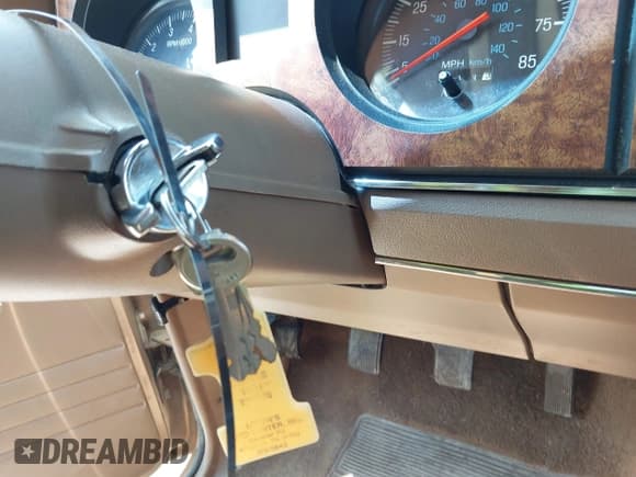 ✅ 1988 Ford Ranger • VIN: 1FTCR14TXJPB09796 • Lot: 42657375. Listed on IAAI with 67,118 mi. Free auction sales archive from the USA and detailed vehicle history report at DreamBid. Image 11.