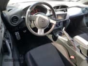 ✅ 2013 Subaru BRZ Premium • VIN: JF1ZCAB18D1608154 • Лот: 92063685. Опубликован ранее на Copart с пробегом 171 150 миль. Бесплатный доступ к архиву аукционных продаж из США и подробный отчёт об истории автомобиля на DreamBid. Изображение 8.