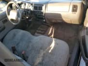 ✅ 1999 Toyota Tacoma • VIN: 4TANL42N0XZ478188 • Lot: 91181365. Wystawiony na Copart z przebiegiem 210 558 mil. Bezpłatny archiwum sprzedaży aukcyjnych z USA i szczegółowy raport historii pojazdu na DreamBid. Zdjęcie 8.