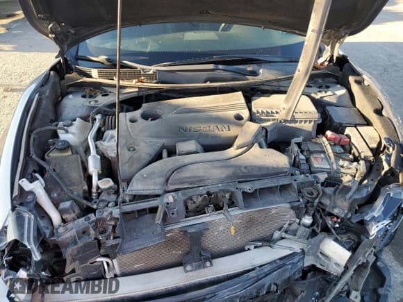 ✅ 2017 Nissan Altima SR • VIN: 1N4AL3AP5HC177734 • Лот: 92917175. Опубликован ранее на Copart с пробегом 141 251 миль. Бесплатный доступ к архиву аукционных продаж из США и подробный отчёт об истории автомобиля на DreamBid. Изображение 11.