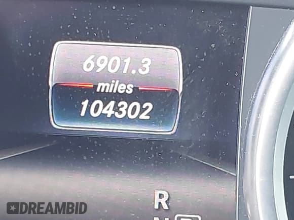 ✅ 2016 Mercedes-Benz GLE 350 • VIN: 4JGDA5HB2GA692456 • Lot: 42899342. Listed on IAAI with 104,302 mi. Free auction sales archive from the USA and detailed vehicle history report at DreamBid. Image 16.