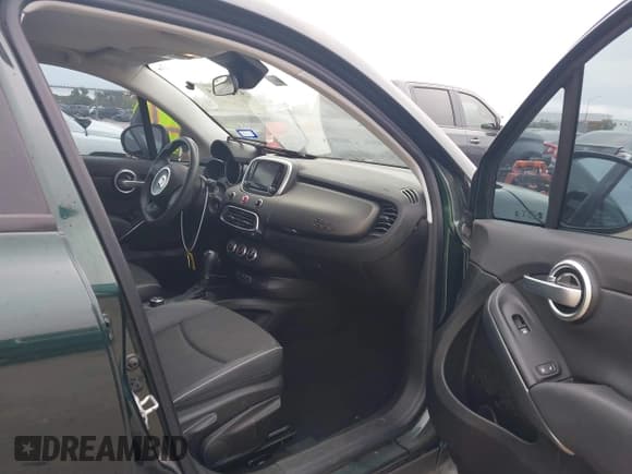 ✅ 2016 FIAT 500X Trekking • VIN: ZFBCFXCT2GP350938 • Lot: 43525345. Listed on IAAI with 56,923 mi. Free auction sales archive from the USA and detailed vehicle history report at DreamBid. Image 5.