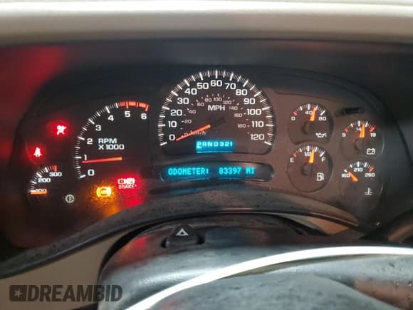 ✅ 2005 Chevrolet Silverado 2500HD • VIN: 1GCHK24G75E316859 • Лот: 91793985. Опубликован ранее на Copart с пробегом 83 397 миль. Бесплатный доступ к архиву аукционных продаж из США и подробный отчёт об истории автомобиля на DreamBid. Изображение 9.