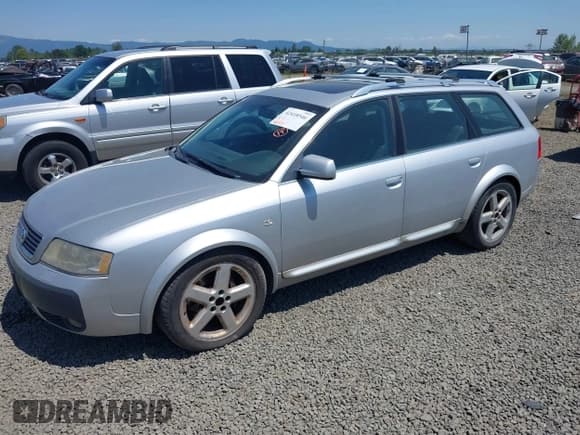 ✅ 2004 Audi allroad A6 V8 • VIN: WA1YL64B74N063348 • Lot: 42418546. Listed on IAAI with 186,855 mi. Free auction sales archive from the USA and detailed vehicle history report at DreamBid. Image 2.