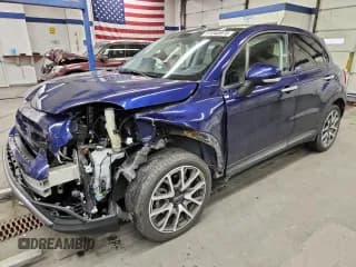 ✅ 2016 FIAT 500X Trekking Plus • VIN: ZFBCFXET0GP335396 • Lot: 91040975. Listed on Copart with 110,529 mi. Free auction sales archive from the USA and detailed vehicle history report at DreamBid. Image 1.