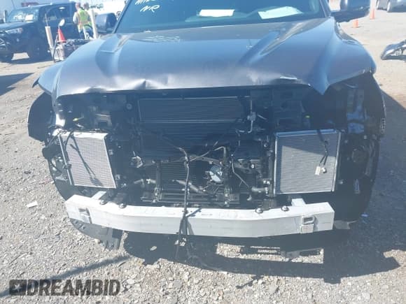 ✅ 2024 Toyota Sequoia SR5 • VIN: 7SVAAABA2RX026994 • Lot: 39072064. Listed on IAAI with 853 mi. Free auction sales archive from the USA and detailed vehicle history report at DreamBid. Image 6.