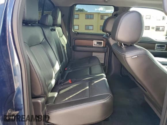 ✅ 2014 Ford F-150 XLT • VIN: 1FTFW1CT2EKF43575 • Lot: 94397265. Wystawiony na Copart z przebiegiem Nie podano. Bezpłatny archiwum sprzedaży aukcyjnych z USA i szczegółowy raport historii pojazdu na DreamBid. Zdjęcie 10.