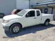 2015 Nissan Frontier S z VIN 1N6BD0CT3FN701417, wystawiony jako Copart lot #65043385 z przebiegiem 135 530 mil mil oraz Czysty tytuł • Clean title. Historia ofert i sprzedaży dostępna na DreamBid. Obrazek 1.