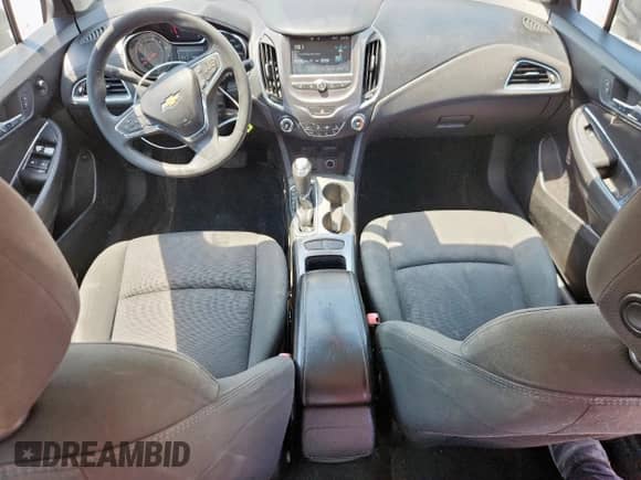 2016 Chevrolet Cruze LT with VIN 1G1BE5SM7G7274779, listed as a Copart auction lot 68620145 with 172,784 mi miles and Clean title. Bid and sale history available at DreamBid. Image 8.