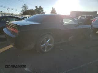✅ 2011 Dodge Challenger • VIN: 2B3CJ4DG9BH512929 • Lot: 83469504. Wystawiony na Copart z przebiegiem 61 812 mil. Bezpłatny archiwum sprzedaży aukcyjnych z USA i szczegółowy raport historii pojazdu na DreamBid. Zdjęcie 3.