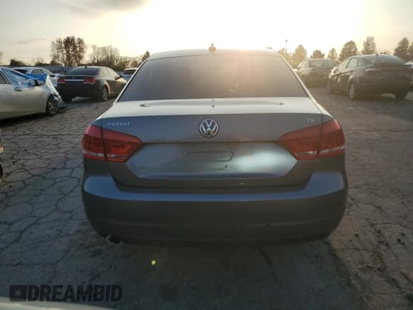 ✅ 2015 Volkswagen Passat S • VIN: 1VWAS7A36FC066539 • Lot: 92861255. Listed on Copart with 226,702 mi. Free auction sales archive from the USA and detailed vehicle history report at DreamBid. Image 6.