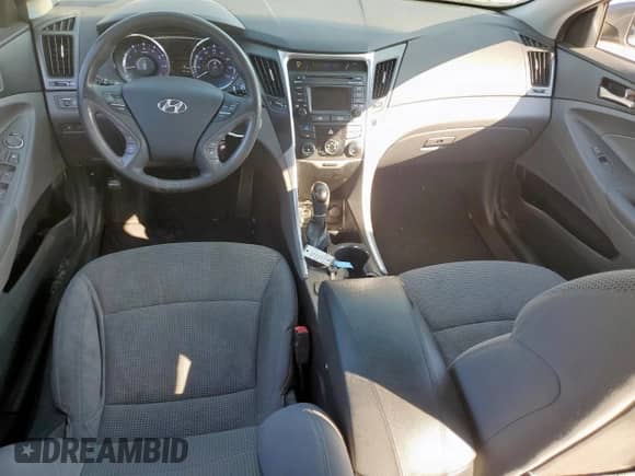 2014 Hyundai Sonata GLS with VIN 5NPEB4AC9EH875300, listed as a Copart auction lot 80137335 with 123,921 mi miles and Salvage title. Bid and sale history available at DreamBid. Image 8.