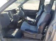 ✅ 1992 Nissan Frontier SE • VIN: 1N6HD16Y8NC358458 • Лот: 62064905. Опубликован ранее на Copart с пробегом 226 678 миль. Бесплатный доступ к архиву аукционных продаж из США и подробный отчёт об истории автомобиля на DreamBid. Изображение 7.