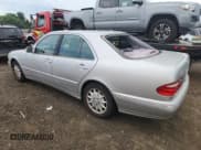 ✅ 2001 Mercedes-Benz E 320/430 4 Matic • VIN: WDBJF82J81X046092 • Lot: 65028555. Wystawiony na Copart z przebiegiem 186 100 mil. Bezpłatny archiwum sprzedaży aukcyjnych z USA i szczegółowy raport historii pojazdu na DreamBid. Zdjęcie 2.