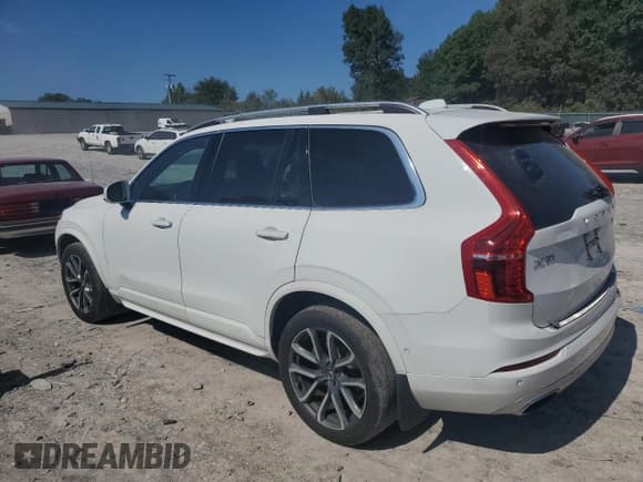 ✅ 2018 Volvo XC90 Momentum • VIN: YV4A22PK3J1389792 • Лот: 71507085. Опубликован ранее на Copart с пробегом 108 781 миль. Бесплатный доступ к архиву аукционных продаж из США и подробный отчёт об истории автомобиля на DreamBid. Изображение 2.
