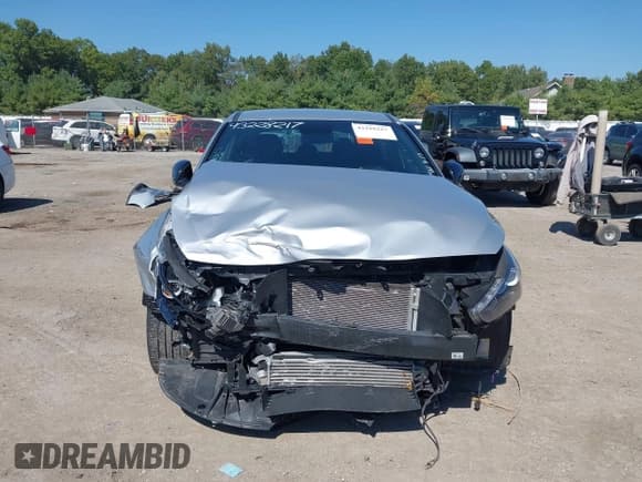 ✅ 2020 Hyundai Elantra N Line • VIN: KMHH55LC4LU143744 • Lot: 43228217. Listed on IAAI with 28,112 mi. Free auction sales archive from the USA and detailed vehicle history report at DreamBid. Image 13.