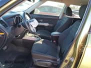 ✅ 2012 Kia Soul + • VIN: KNDJT2A6XC7359636 • Lot: 86235515. Wystawiony na Copart z przebiegiem 152 992 mil. Bezpłatny archiwum sprzedaży aukcyjnych z USA i szczegółowy raport historii pojazdu na DreamBid. Zdjęcie 7.