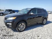 ✅ 2013 Kia Sorento SX • VIN: 5XYKWDA29DG336471 • Лот: 54767745. Опубликован ранее на Copart с пробегом 181 226 миль. Бесплатный доступ к архиву аукционных продаж из США и подробный отчёт об истории автомобиля на DreamBid. Изображение 1.