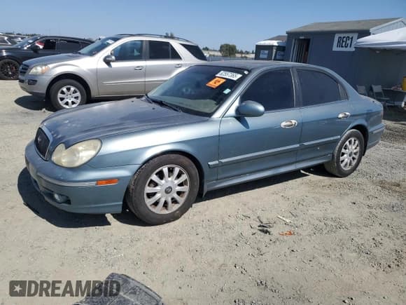✅ 2004 Hyundai Sonata GLS • VIN: KMHWF35H24A042769 • Lot: 62557365. Listed on Copart with 149,746 mi. Free auction sales archive from the USA and detailed vehicle history report at DreamBid. Image 1.