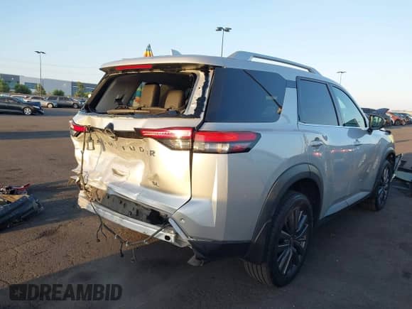 2022 Nissan Pathfinder SL с VIN 5N1DR3CB6NC270227, выставлен на аукционе IAAI как лот 43322854 с пробегом 46 196 миль миль и . История ставок и продаж доступна на DreamBid. Изображение 4.