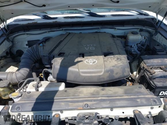 ✅ 2008 Toyota FJ Cruiser • VIN: JTEBU11F68K041928 • Лот: 42541261. Опубликован ранее на IAAI с пробегом 206 154 миль. Бесплатный доступ к архиву аукционных продаж из США и подробный отчёт об истории автомобиля на DreamBid. Изображение 10.