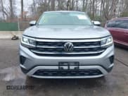 ✅ 2023 Volkswagen Atlas SE • VIN: 1V2KP2CA3PC526960 • Lot: 41728525. Listed on IAAI with 40,767 mi. Free auction sales archive from the USA and detailed vehicle history report at DreamBid. Image 12.