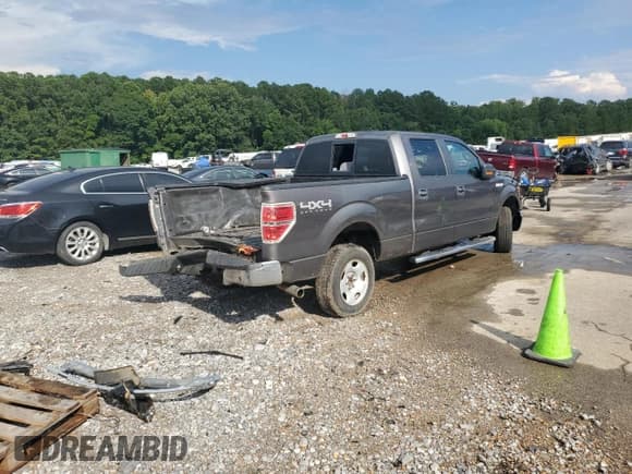 ✅ 2014 Ford F-150 XL • VIN: 1FTFW1EF5EFC91286 • Лот: 67123135. Опубликован ранее на Copart с пробегом 162 078 миль. Бесплатный доступ к архиву аукционных продаж из США и подробный отчёт об истории автомобиля на DreamBid. Изображение 3.