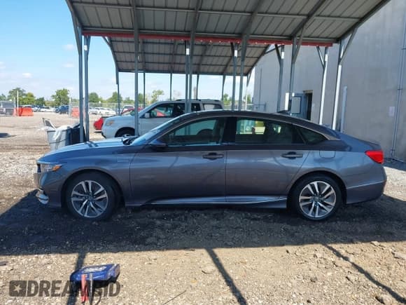 ✅ 2019 Honda Accord EX-L • VIN: 1HGCV3F52KA018579 • Lot: 43103388. Wystawiony na IAAI z przebiegiem 97 559 mil. Bezpłatny archiwum sprzedaży aukcyjnych z USA i szczegółowy raport historii pojazdu na DreamBid. Zdjęcie 15.