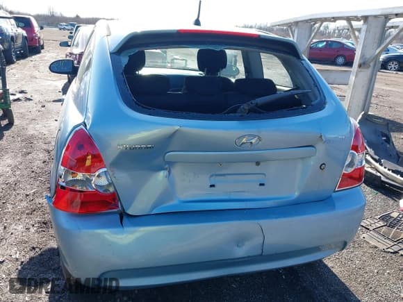 ✅ 2007 Hyundai Accent SE • VIN: KMHCN36CX7U031496 • Лот: 41811183. Опубликован ранее на IAAI с пробегом 201 740 миль. Бесплатный доступ к архиву аукционных продаж из США и подробный отчёт об истории автомобиля на DreamBid. Изображение 6.
