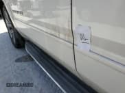 ✅ 2015 Chevrolet Suburban LTZ • VIN: 1GNSKKKC4FR721682 • Lot: 77872354. Wystawiony na Copart z przebiegiem Nie podano. Bezpłatny archiwum sprzedaży aukcyjnych z USA i szczegółowy raport historii pojazdu na DreamBid. Zdjęcie 13.