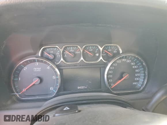 ✅ 2018 Chevrolet Tahoe Commercial • VIN: 1GNSKFEC9JR125673 • Lot: 84300825. Listed on Copart with 84,037 mi. Free auction sales archive from the USA and detailed vehicle history report at DreamBid. Image 9.