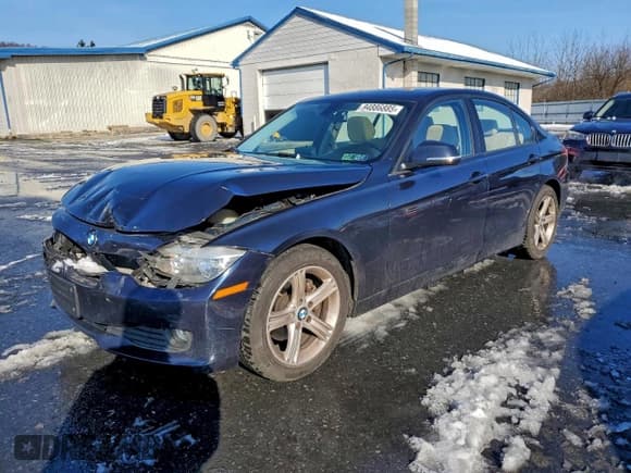 ✅ 2015 BMW 3 Series 320i xDrive • VIN: WBA3C3C51FK201879 • Lot: 94886885. Wystawiony na Copart z przebiegiem 82 721 mil. Bezpłatny archiwum sprzedaży aukcyjnych z USA i szczegółowy raport historii pojazdu na DreamBid. Zdjęcie 1.