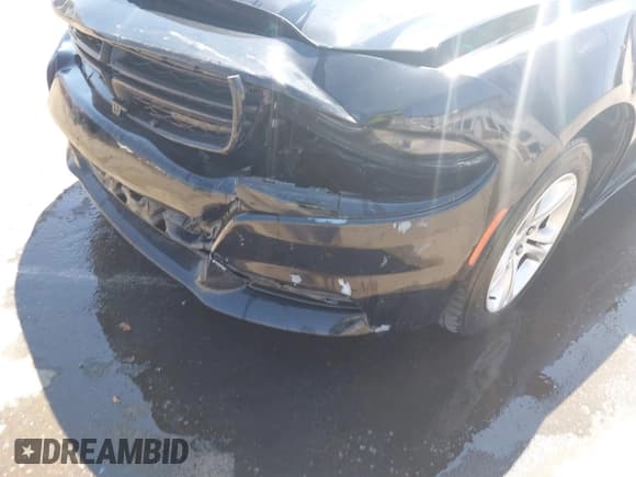 ✅ 2019 Dodge Charger SXT • VIN: 2C3CDXBG6KH650166 • Лот: 43170475. Опубликован ранее на IAAI с пробегом 109 177 миль. Бесплатный доступ к архиву аукционных продаж из США и подробный отчёт об истории автомобиля на DreamBid. Изображение 6.