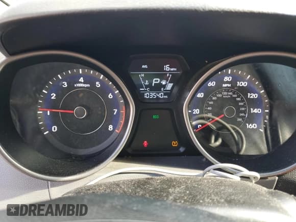 ✅ 2014 Hyundai Elantra SE • VIN: 5NPDH4AE3EH531716 • Lot: 89712185. Listed on Copart with 103,540 mi. Free auction sales archive from the USA and detailed vehicle history report at DreamBid. Image 9.