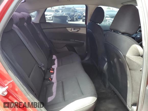 ✅ 2021 Kia Forte LXS • VIN: 3KPF24AD7ME324914 • Лот: 57499395. Опубликован ранее на Copart с пробегом 44 573 миль. Бесплатный доступ к архиву аукционных продаж из США и подробный отчёт об истории автомобиля на DreamBid. Изображение 10.