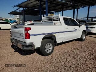 ✅ 2019 Chevrolet Silverado 1500 LT • VIN: 1GCRWCED8KZ349666 • Lot: 68882064. Wystawiony na Copart z przebiegiem 106 901 mil. Bezpłatny archiwum sprzedaży aukcyjnych z USA i szczegółowy raport historii pojazdu na DreamBid. Zdjęcie 3.