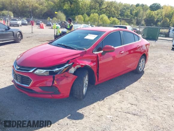 ✅ 2017 Chevrolet Cruze LT • VIN: 1G1BE5SM2H7169813 • Lot: 43421156. Listed on IAAI with 94,386 mi. Free auction sales archive from the USA and detailed vehicle history report at DreamBid. Image 17.