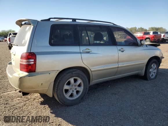 2001 Toyota Highlander с VIN JTEGD21AX10012739, выставлен на аукционе Copart как лот 81679264 с пробегом 307 864 миль миль и Списание • Salvage title. История ставок и продаж доступна на DreamBid. Изображение 3.