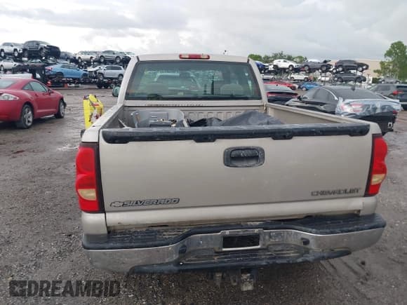 ✅ 2005 Chevrolet Silverado 1500 LT • VIN: 1GCEC19T85Z341844 • Лот: 43183407. Опубликован ранее на IAAI с пробегом 209 201 миль. Бесплатный доступ к архиву аукционных продаж из США и подробный отчёт об истории автомобиля на DreamBid. Изображение 16.