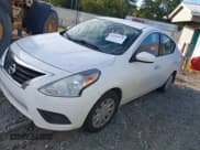 ✅ 2018 Nissan Versa SV • VIN: 3N1CN7AP3JL819904 • Lot: 43336378. Listed on IAAI with 186,339 mi. Free auction sales archive from the USA and detailed vehicle history report at DreamBid. Image 2.