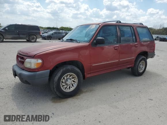 ✅ 1999 Ford Explorer XL • VIN: 1FMZU32X0XZB20762 • Лот: 73648134. Опубликован ранее на Copart с пробегом 142 158 миль. Бесплатный доступ к архиву аукционных продаж из США и подробный отчёт об истории автомобиля на DreamBid. Изображение 1.