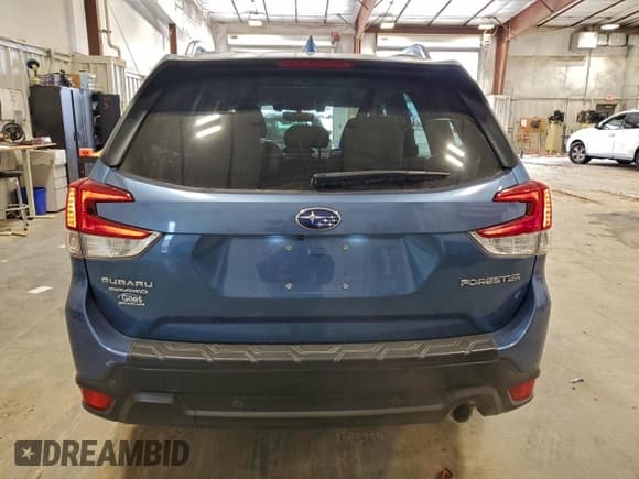 ✅ 2021 Subaru Forester Limited • VIN: JF2SKAUC9MH406364 • Lot: 92563405. Listed on Copart with 102,134 mi. Free auction sales archive from the USA and detailed vehicle history report at DreamBid. Image 6.