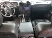 ✅ 2006 Hummer H2 • VIN: 5GRGN23U36H105456 • Лот: 50561215. Опубликован ранее на Copart с пробегом 75 917 миль. Бесплатный доступ к архиву аукционных продаж из США и подробный отчёт об истории автомобиля на DreamBid. Изображение 8.